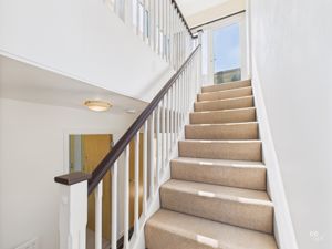 Photo 30- click for photo gallery